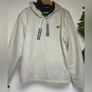 New balance, men's sweatshirt, light lead color, size M.
